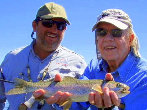 El ex presidente Jimmy Carter junto a Fernando en la Patagonia